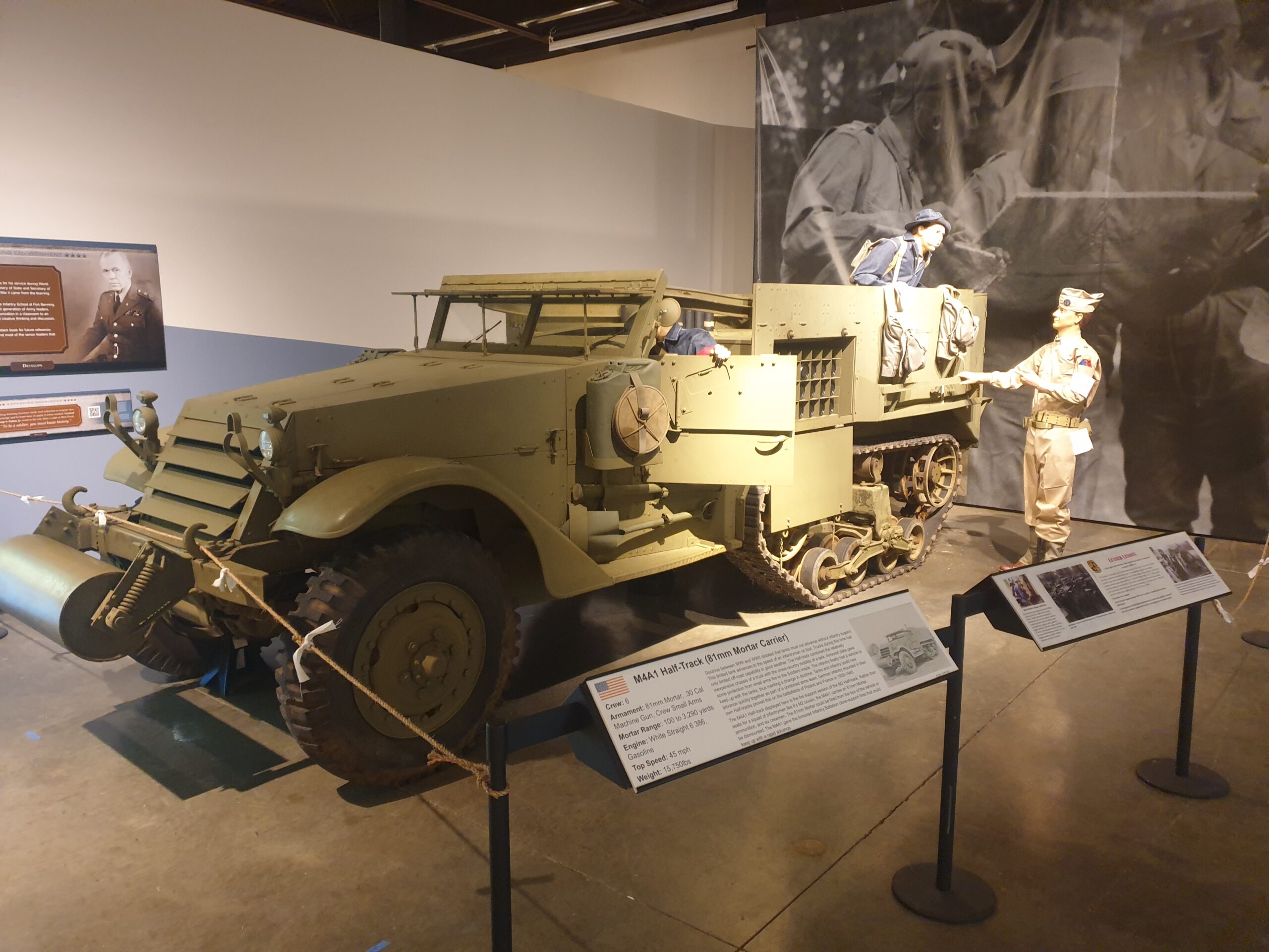 M4A1 Halftrack Mortar Carrier